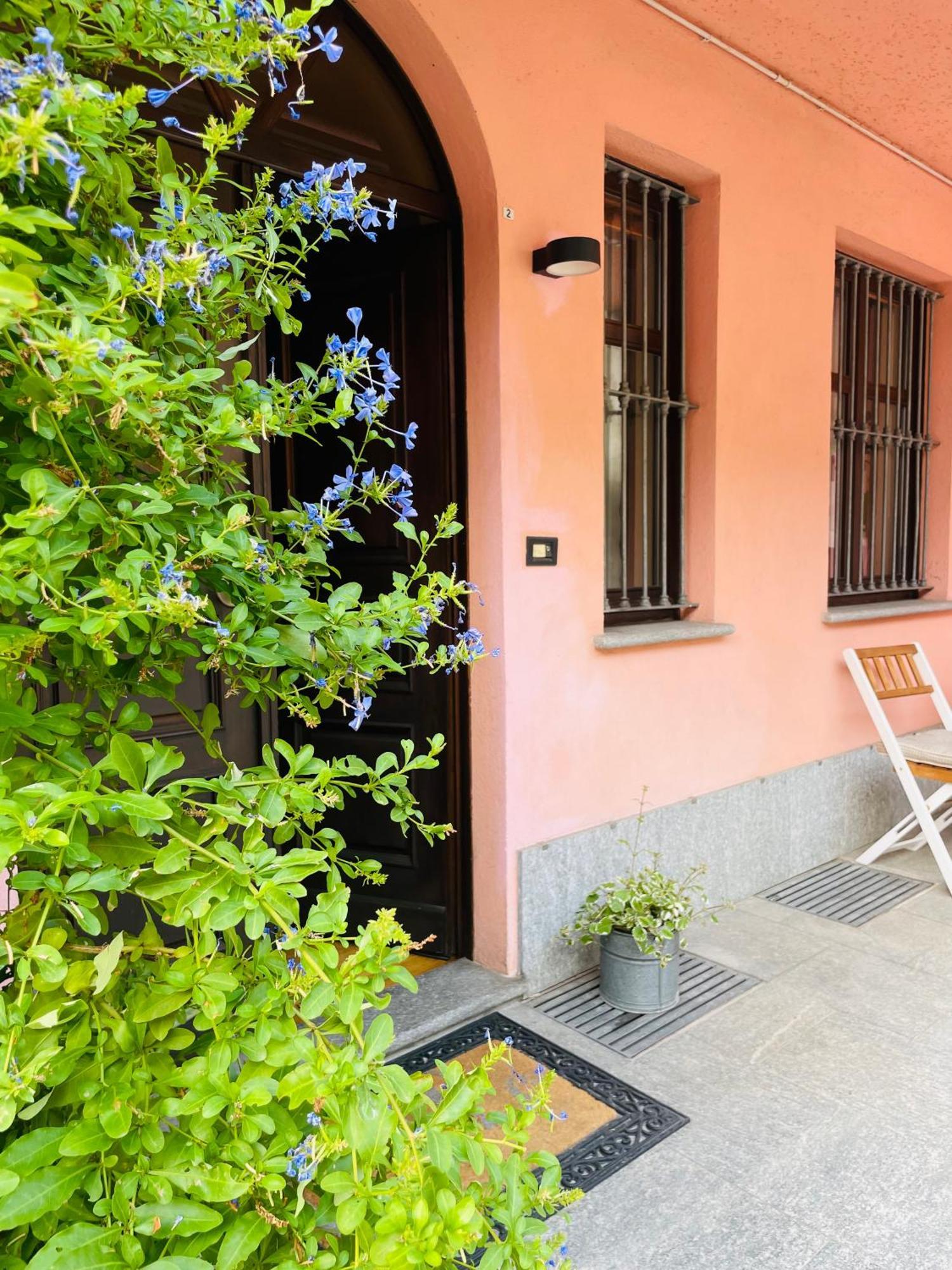 Casa Caroli, Charme E Comfort Nel Cuore Di Alba Εξωτερικό φωτογραφία